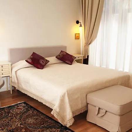 - Laipu Apartment *